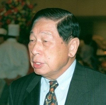 Chang Yun Chung Net Worth