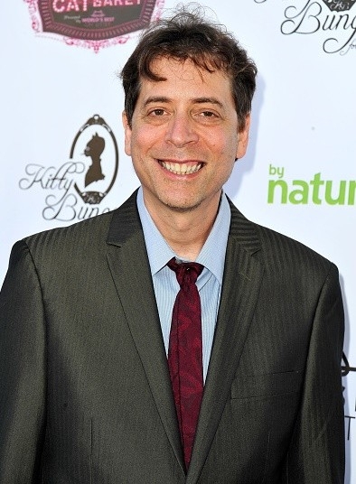 Fred Stoller Net Worth